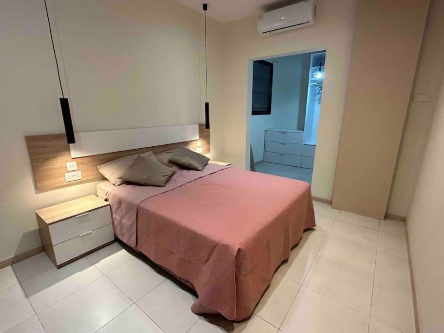 Apartament A Flat In The Heart Of Bugibba San Pawl il-Baħar Zewnętrze zdjęcie